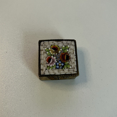 Vintage Italian Mini Micro Mosaic Tile Floral Metal Trinket Box Pillbox Brass