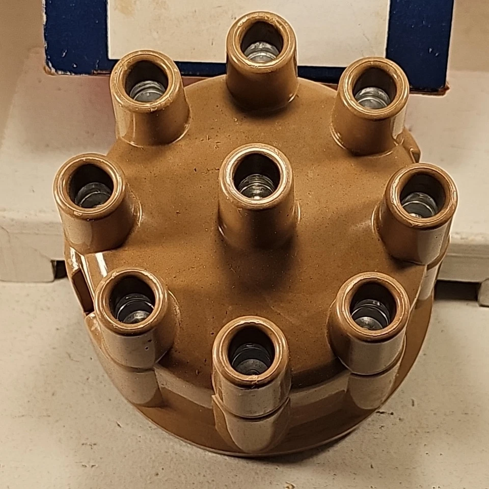 Vintage NOS ATLAS IGNITION PARTS 436 DISTRIBUTOR CAP - Image 3 of 3