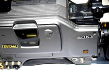 SONY DSR-300A Digital Camcorder W/ LENS "FOR PARTS/ REPAIR". NOT TESTED. AS IS.