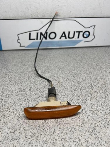 BMW 3 Touring E46 Kotflügelblinker vorne rechts 8370720 2.00 Diesel 33963535