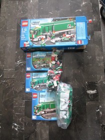 2013 LEGO CITY 60025 GRAND PRIX TRUCK USED IN BOX COMPLETE