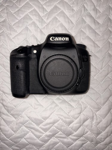 Canon EOS 7D 18.0MP DSLR Body Only - Error 20 - FOR PARTS / REPAIR