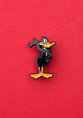 Pin/Anstecknadel/Emaille-Brosche für LOONEY TUNES*/DAFFY DUCK* Fans/Ente