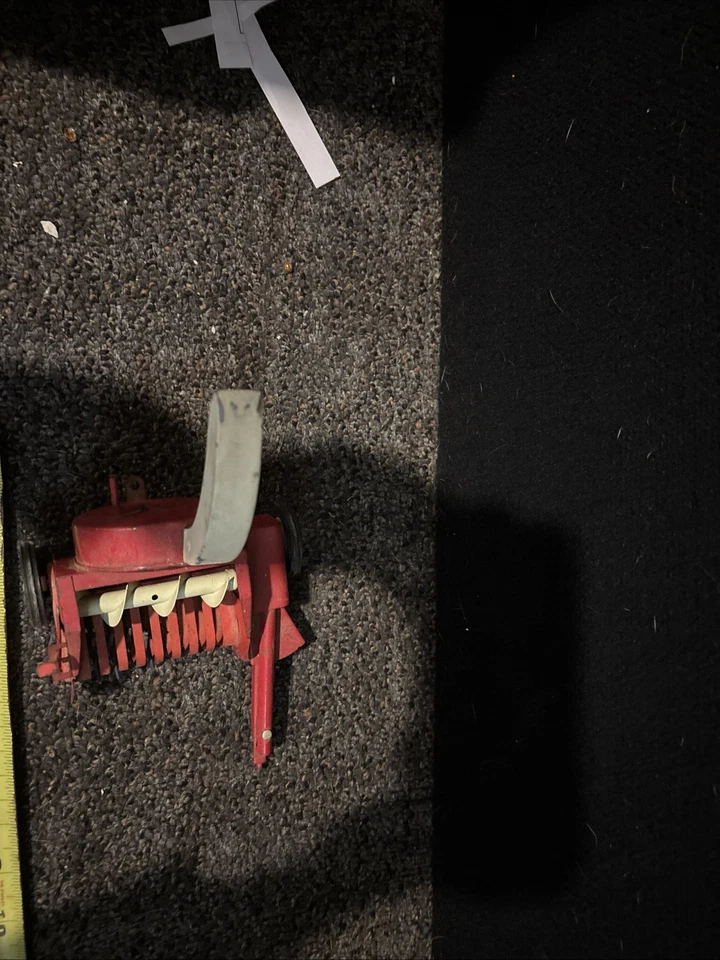 Vintage Tru-Scale Chopper Forage Harvester 1/16 Scale - Image 4 of 4