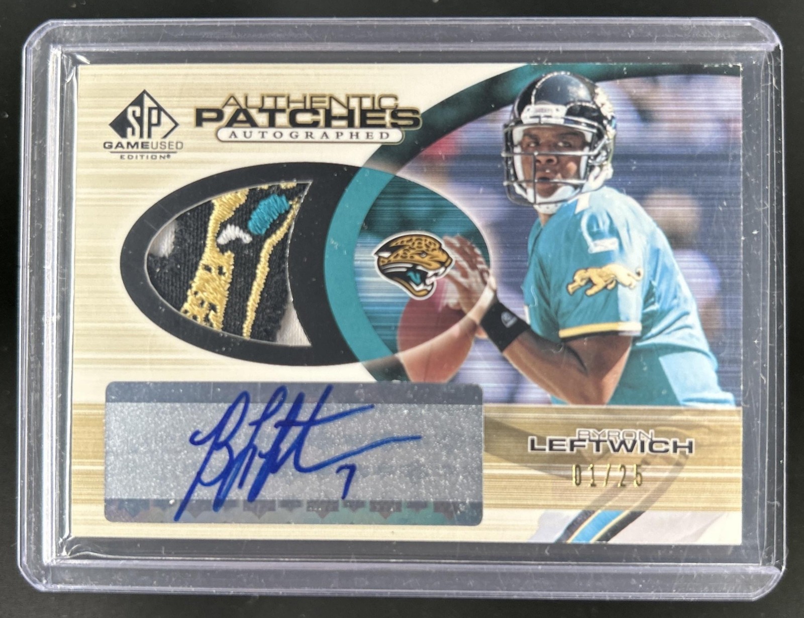 2004 SP Game Used Byron Leftwich Authentic Patch Auto Autograph #/25 Jaguars