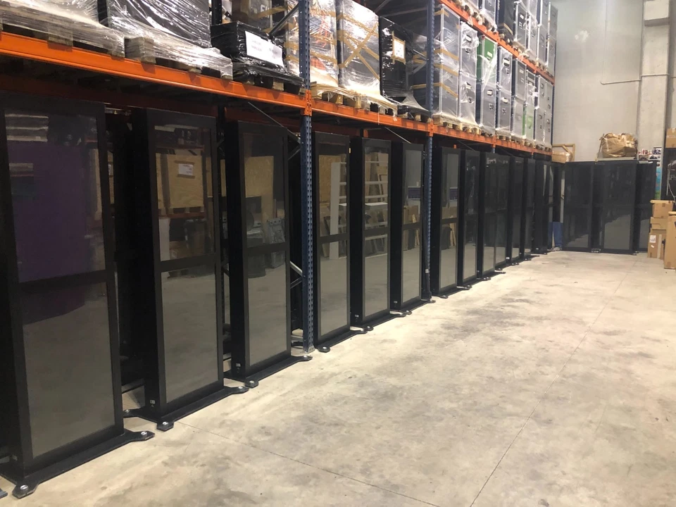 Totem Multimediale DOPPIO SCHERMO 40'' + Retro con Gaming station - Immagine 4 di 4