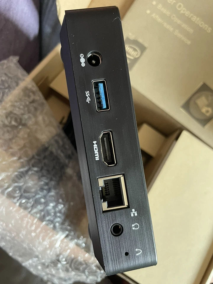 Mini PC sin ventilador Foto 4 de 4