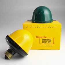 Kodak Brownie Darkroom Lamp Kit Model B - Safelight w/ 2 Cups - Green  Yellow