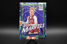 2026 Panini Donruss Sophie Cunningham Net Marvels Green Fireworks 204/399 & Base