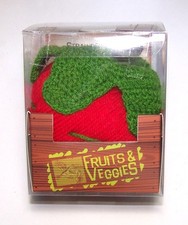 Euro Yarns RED GREEN APPLE Hat Knitting Yarn Kit