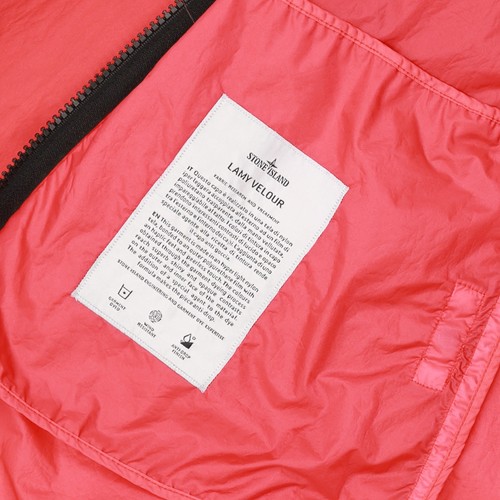 Chaqueta con Capucha Stone Island Terciopelo Lammy Talla X-Grande Roja - Imagen 5 de 5