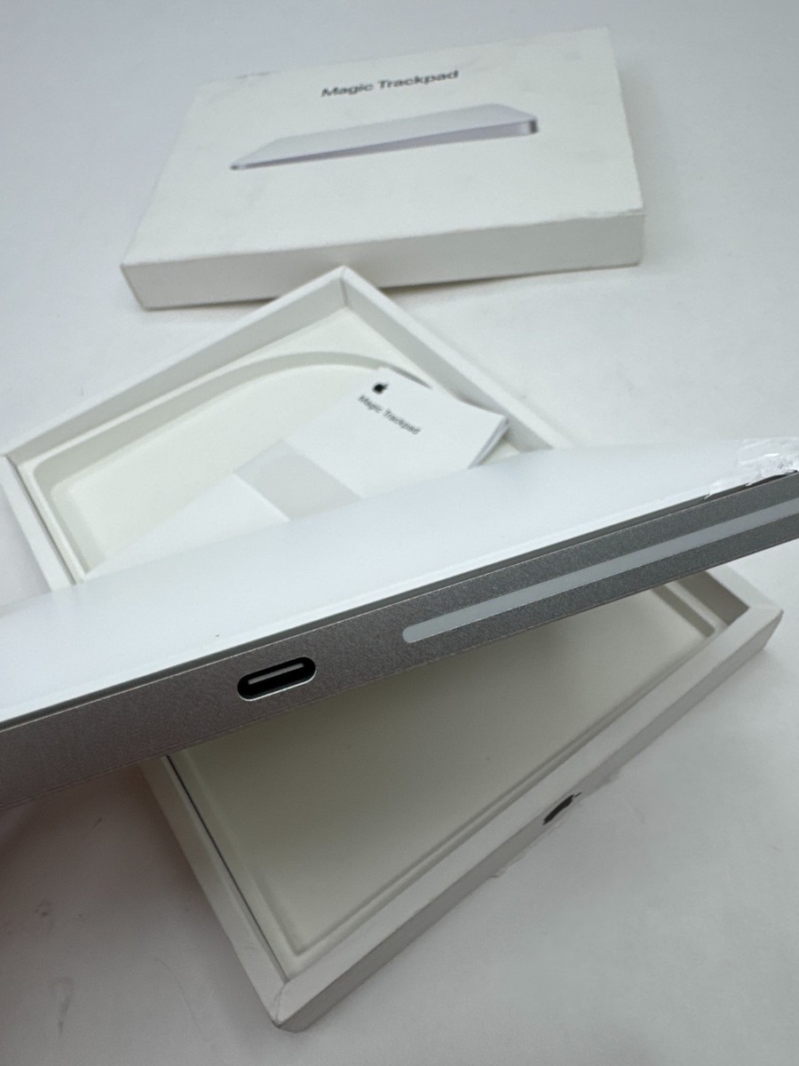 Apple Magic TrackPad White Multi-Touch Surface (USB-C) 2024