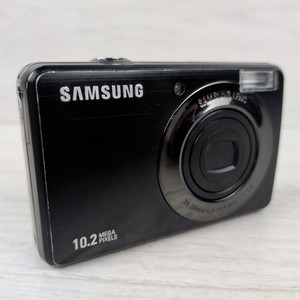 Samsung PL50 Digital Camera 10.2MP Black Tested Battery Charger Included