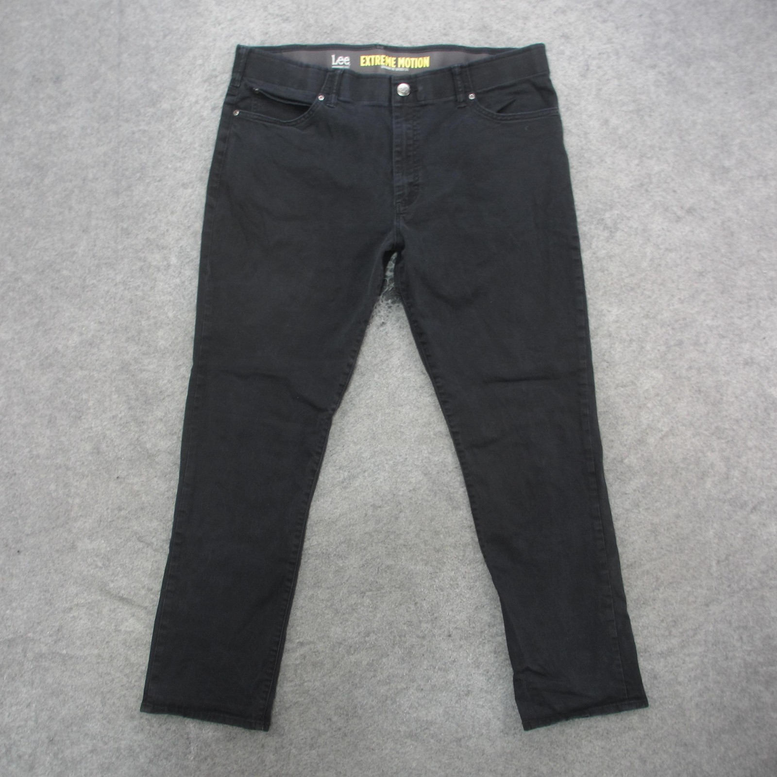 S 40x32 Black Straight Tapered Stretch Denim