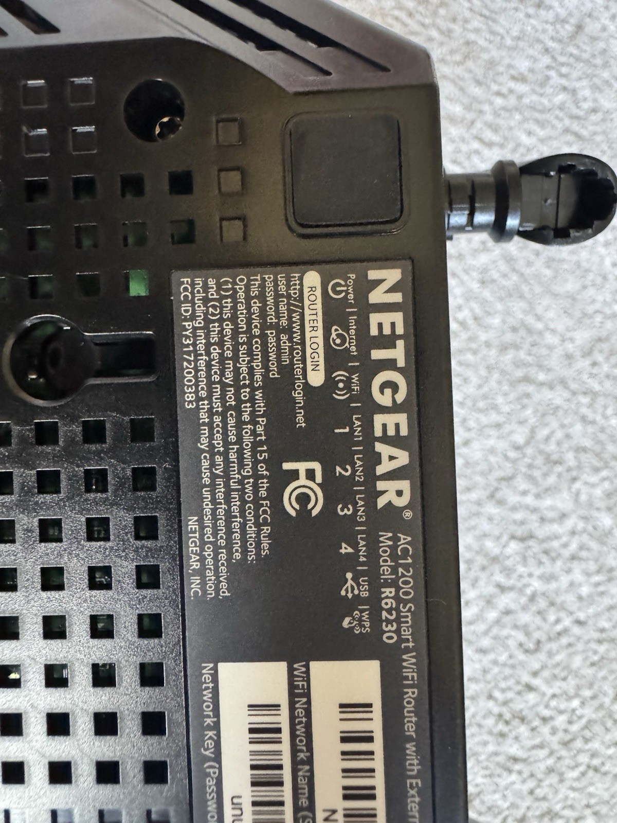 NETGEAR WiFi Router (R6230) - AC1200 Dual Band Wireless