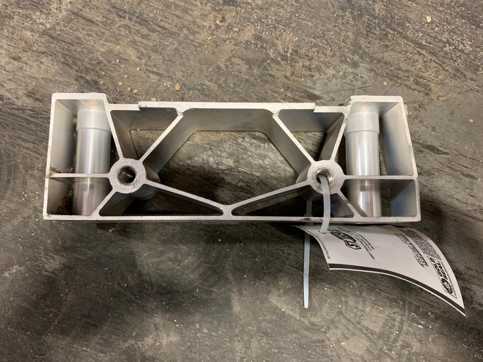 2018 Lamborghini Huracan *** OEM TRANSMISSION MOUNT *** Part# 4S0.813.857B