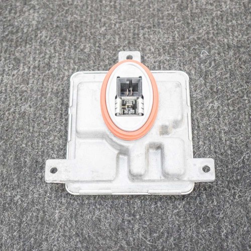 BMW 1 F20 M 135i Xenon-Scheinwerfer vorne links Steuergerät 7318327 2012