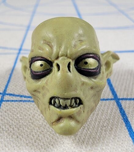 Diamond Select LOTR Male Monster Head Part Piece Fodder 7" 1/10 Scale Moria Orc - Picture 1 of 6