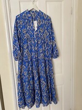 ZARA PRINTED MIDI DRESS. BLUE. SIZE M