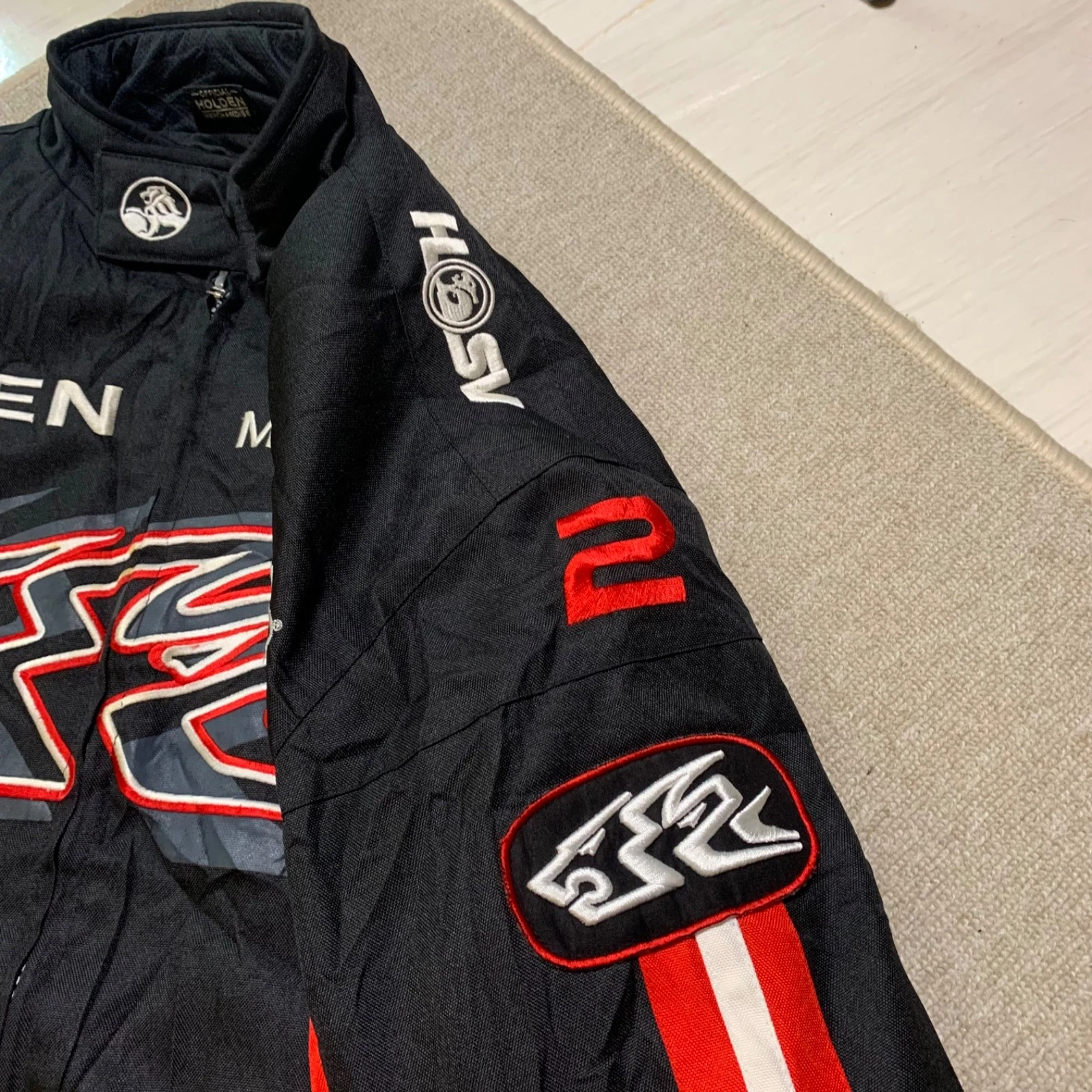 Holden Racing Team HRT Racing Windbreaker Jacket Black Red Sponsor L - product detail image 6