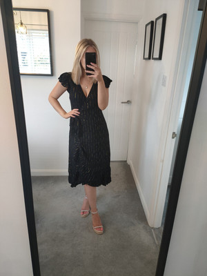 Black Gold Stripe Summer Beach Wedding Holiday V-neck Wrap Midi