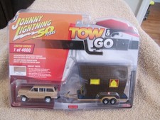 JOHNNY LIGHTNING JEEP 1981 WAGONEER AND TINY HOUSE TRAILER JL TOW & GO