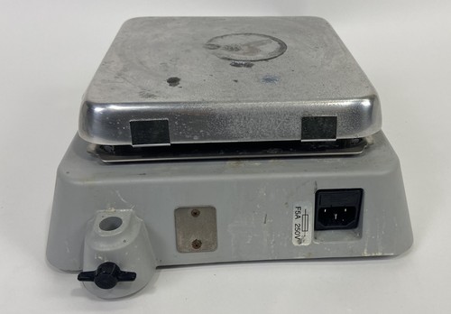 VWR 97042-630 7x7" Agitatore magnetico da laboratorio in alluminio 1600 giri/min - Foto 5 di 8