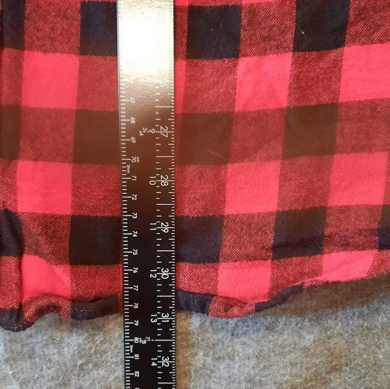 Lazy One Nightshirt Womans S/M Red Plaid Flannel Button Down Comfy Loumgewear