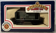 BACHMANN (33-801) 16 Ton ‘Toad’ Brake Van - BR Grey