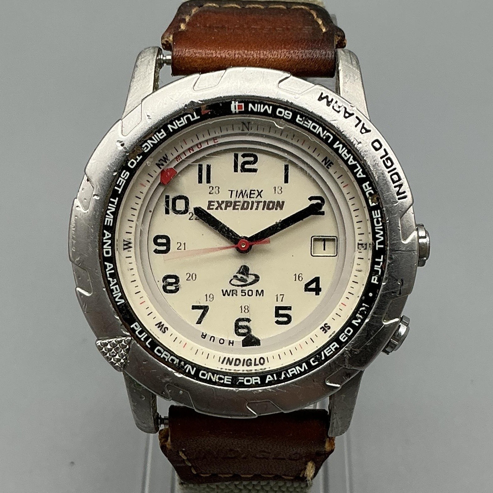 Timex Expedition Indiglo Mens Watch 39mm Shenmue Leather Ala