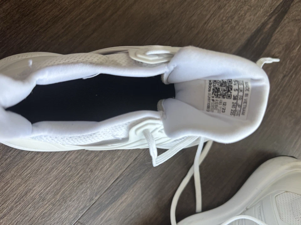 ZAPATOS UBOUNCE ADN NIÑOS Blanco/Talla 5.5 Juvenil Foto 3 de 4