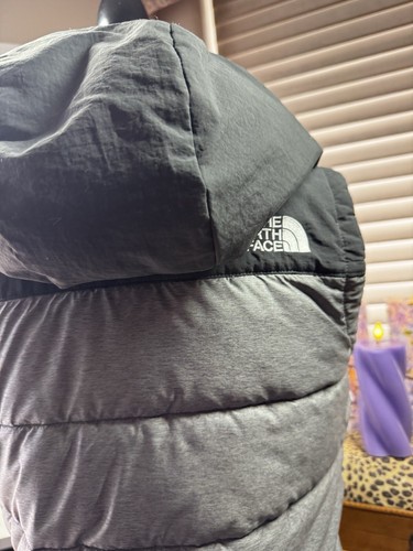 NORTH FACE BOY'S YOUTH ZIP UP VEST, SIZE 14-16 YOUTH, SUPER NICE CLEAN CONDITION - Picture 8 of 17