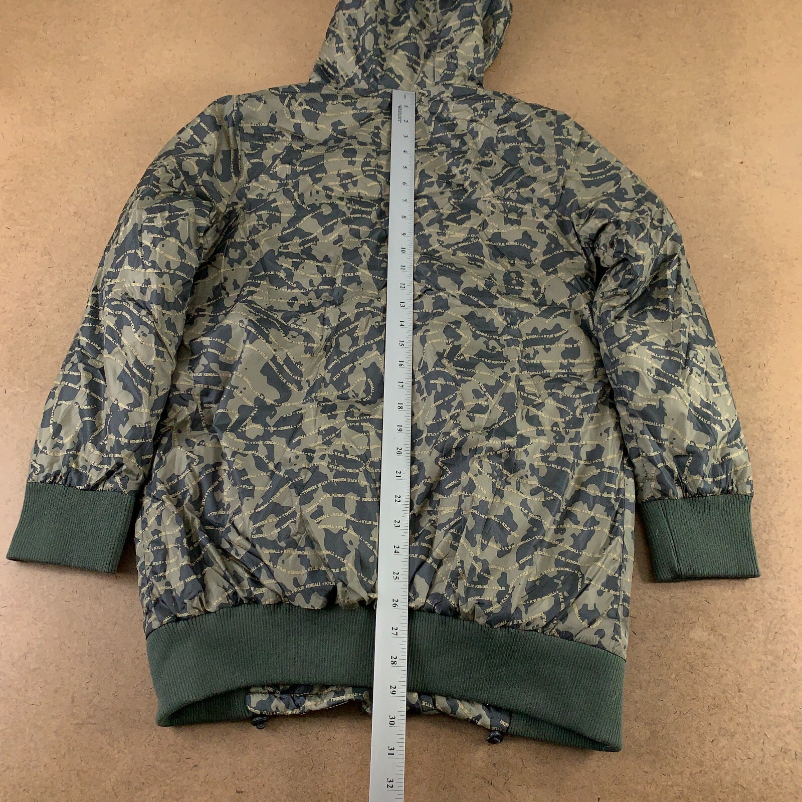 Kendall Kylie for OVS Womens Small Green Camo Hooded Mid Length Puffer Coat NWT image 8