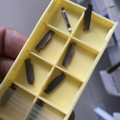 MGGN200-JM LF6018 2mm Cutting CNC carbide Milling insert For stainless steel