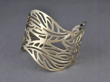 Gold tone leaf leaves filigree cutout pattern metal bangle cuff wide bracelet