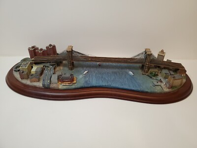 Danbury Mint Brooklyn Bridge New York City 21