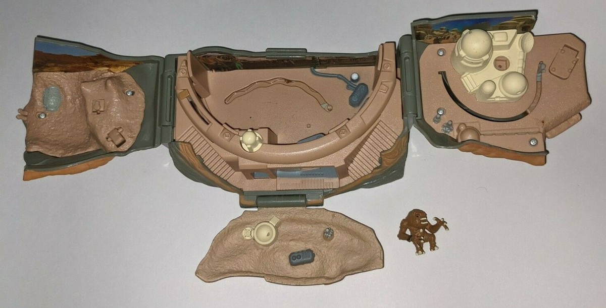 Micro Machines Jabba the Hutt Transforming Action Set loose Star