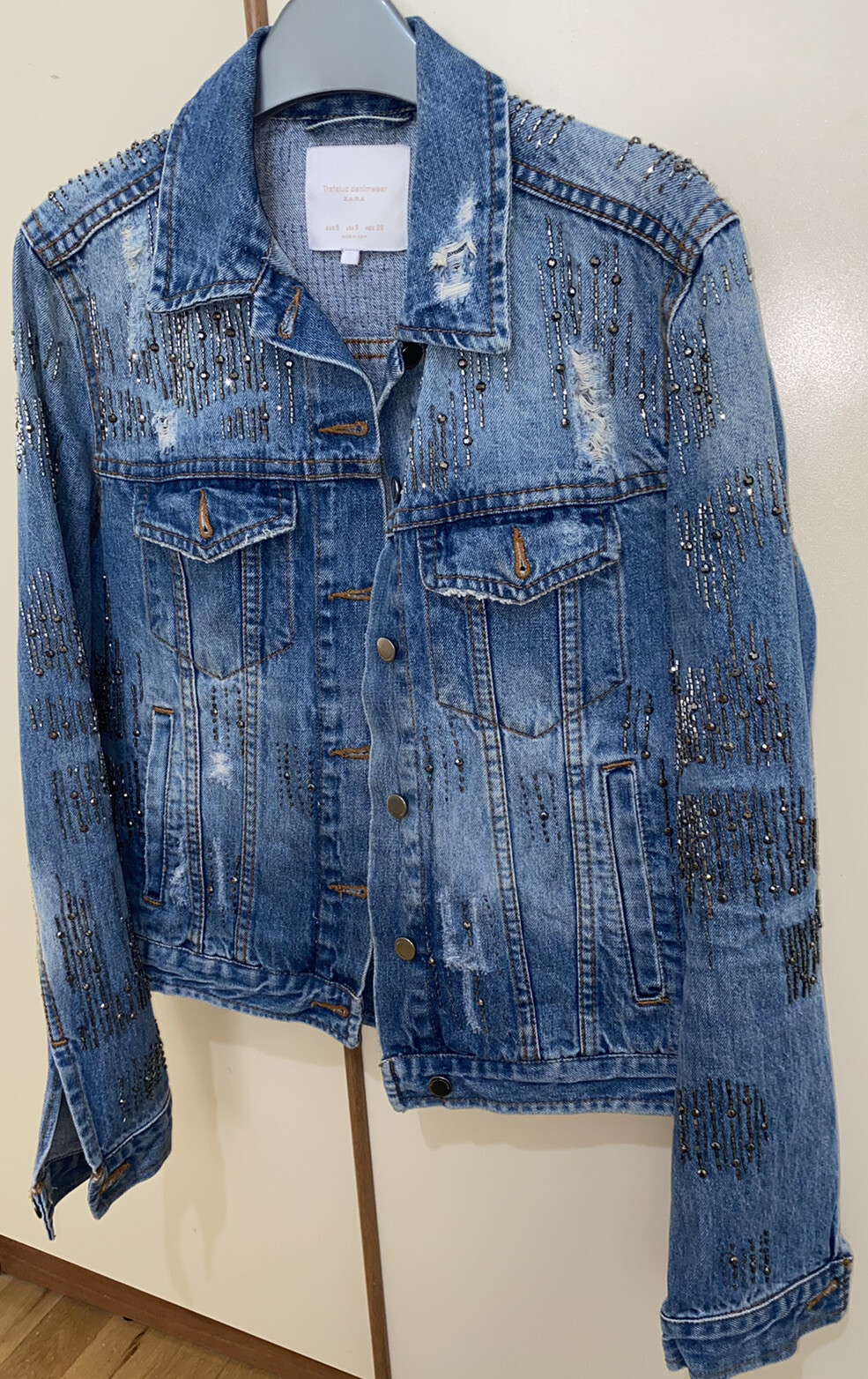 ZARA DENIM JACKET ** LIMITED EDITION** Gem