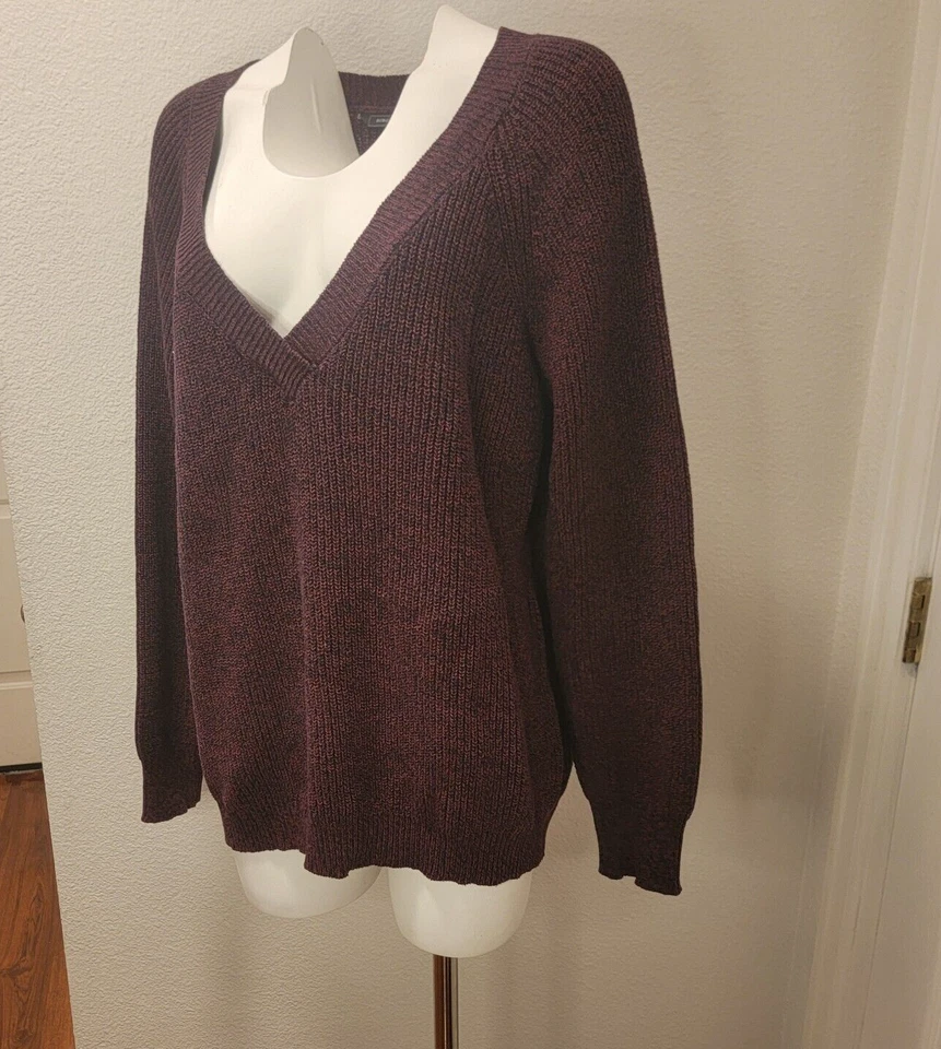 Suéter tejido apretado BCBG Maxazria talla grande púrpura manga larga para mujer Foto 2 de 4