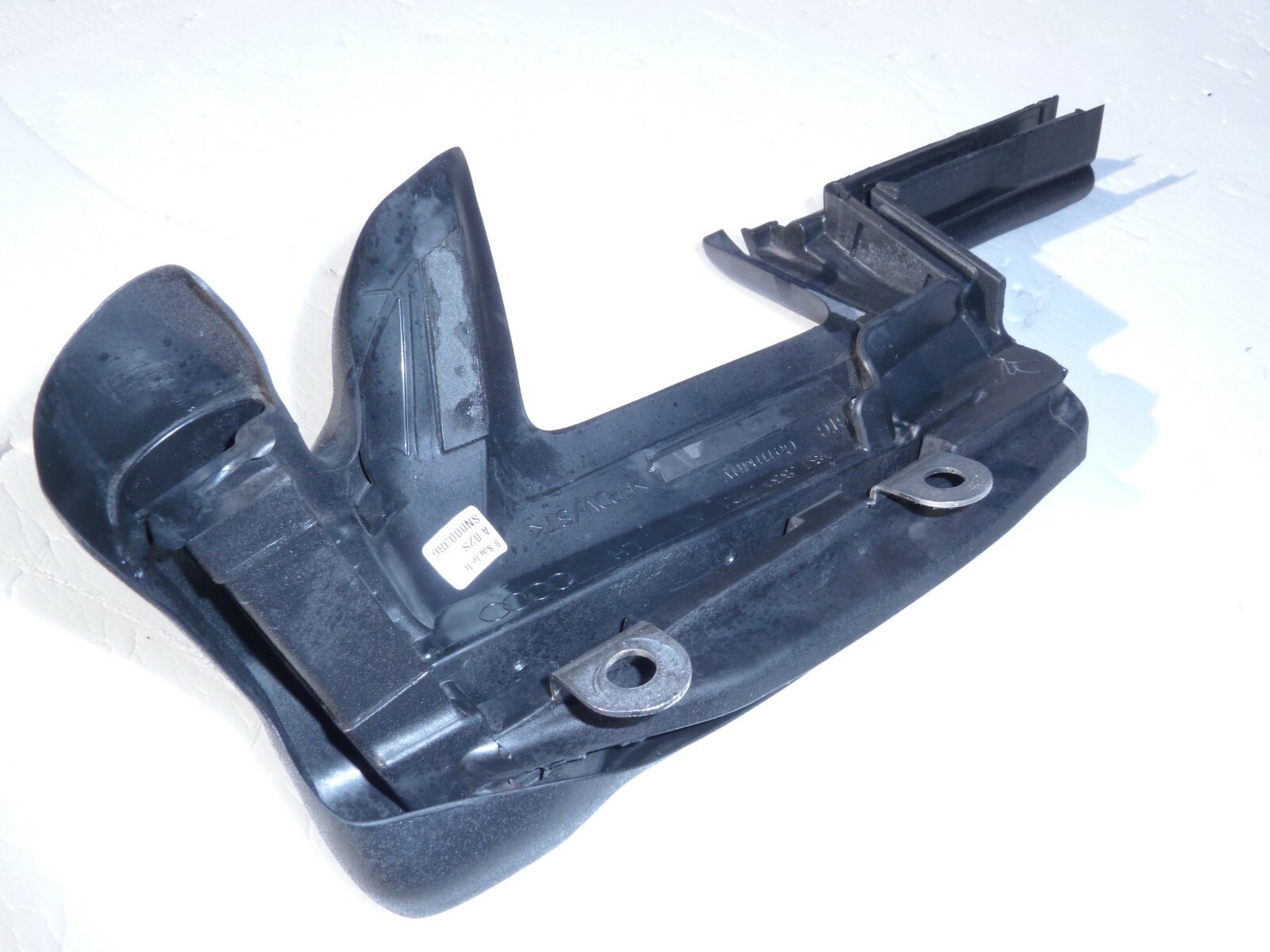 2016-2020 Audi R8 Spider Roadster OEM Left Side Door Seal Upper Gasket Trim