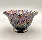 LE Smith Amethyst Carnival Glass Bowl Daisy and Button Ruffled Edge Vintage, EUC