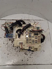 CAMRY     2001 Fuse Box Cabin 1399523