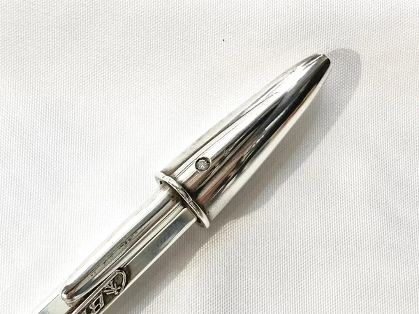 Bolígrafo BIC Silver Argento años 70 plata de ley con diamante (0,02 quilates) Foto 2 de 4