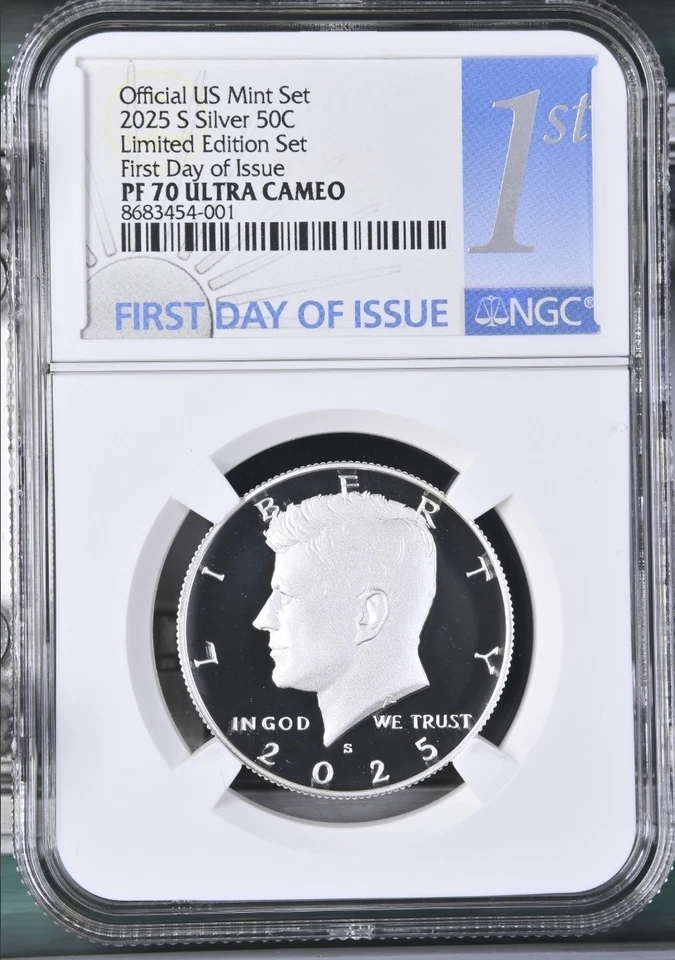 Medio dólar S Kennedy 2025 plata 99,9 50C NGC PF70 primer día edición limitada % Foto 4 de 4