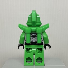 LEGO Galaxy Squad gs013 Bright Green Robot Sidekick with Armor Minifigure 70704