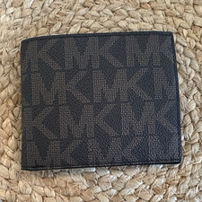 Michael Kors Men s Logo Bifold Wallet, Folding Credit Card, Black/Brown