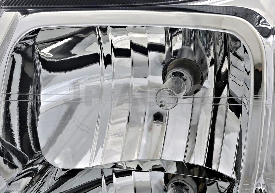 For 2006-2007 Saturn VUE Headlight Halogen Set Driver and Passenger Side - Image 3 of 4