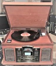 AVGO MODEL INOV24 TURNTABLE/CD RECORD/TAPE/AM-FM GOOD VINTAGE COMMERCIAL SURPLUS