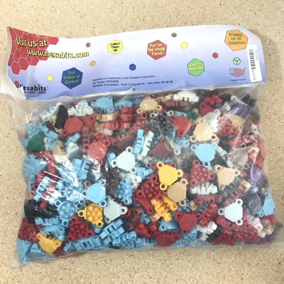 New Hexabits Train Flexible Building Tiles 2D 3D, Imagine Create Connect, NIP - Image 3 of 3