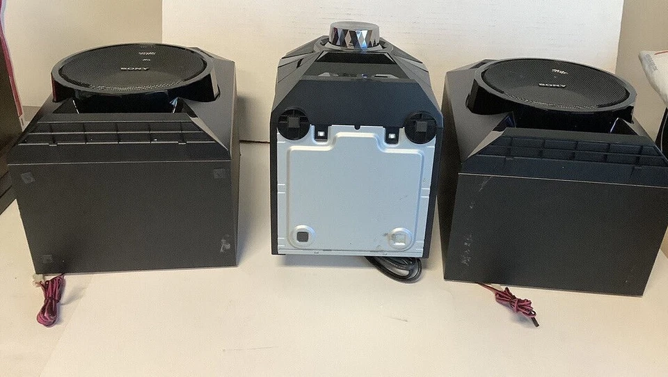 Sony MHC-EC719iP 120W Black Mini Hi-Fi System with Lightning Connector mp3 cd - Image 3 of 4